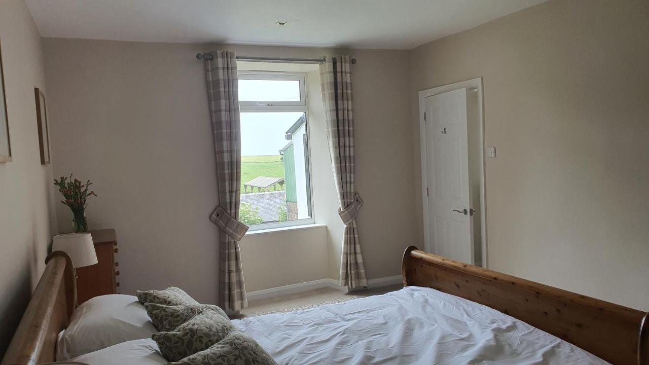 Dairy Cottage With Sea Views Girvan Eksteriør billede